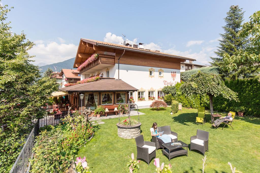 Apartments Tirolerhof Natz-Schabs Екстер'єр фото